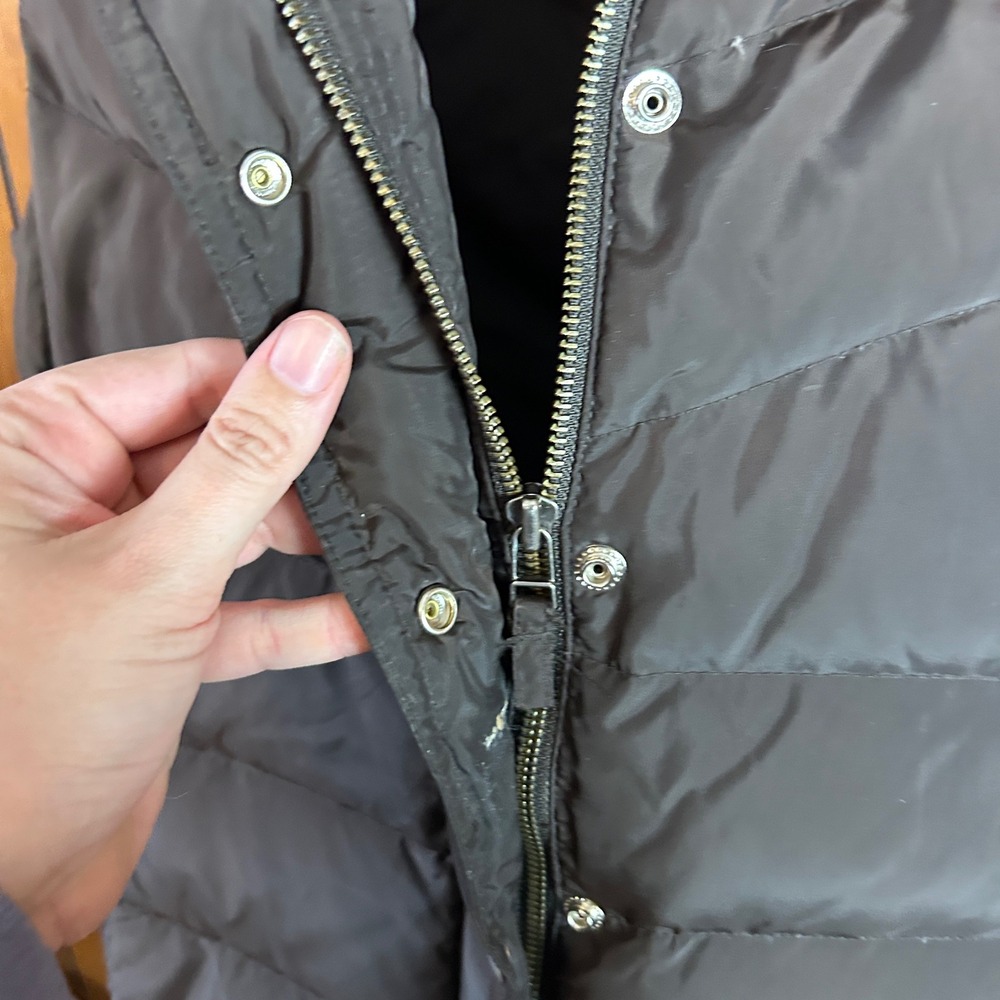 J.Crew Womens Down Puffer Vest Espresso Brown Quilted Snap Zip Small RN77388 - Picture 4 of 9